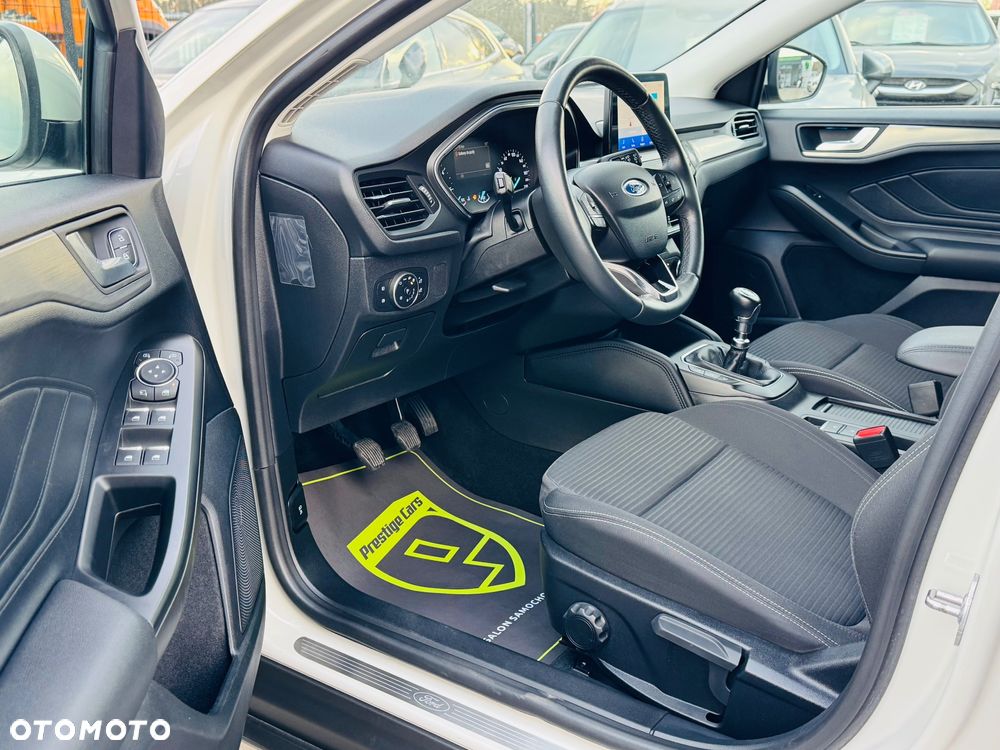 Ford Focus 1.5 EcoBlue STart-Stopp-System TITANIUM - 21