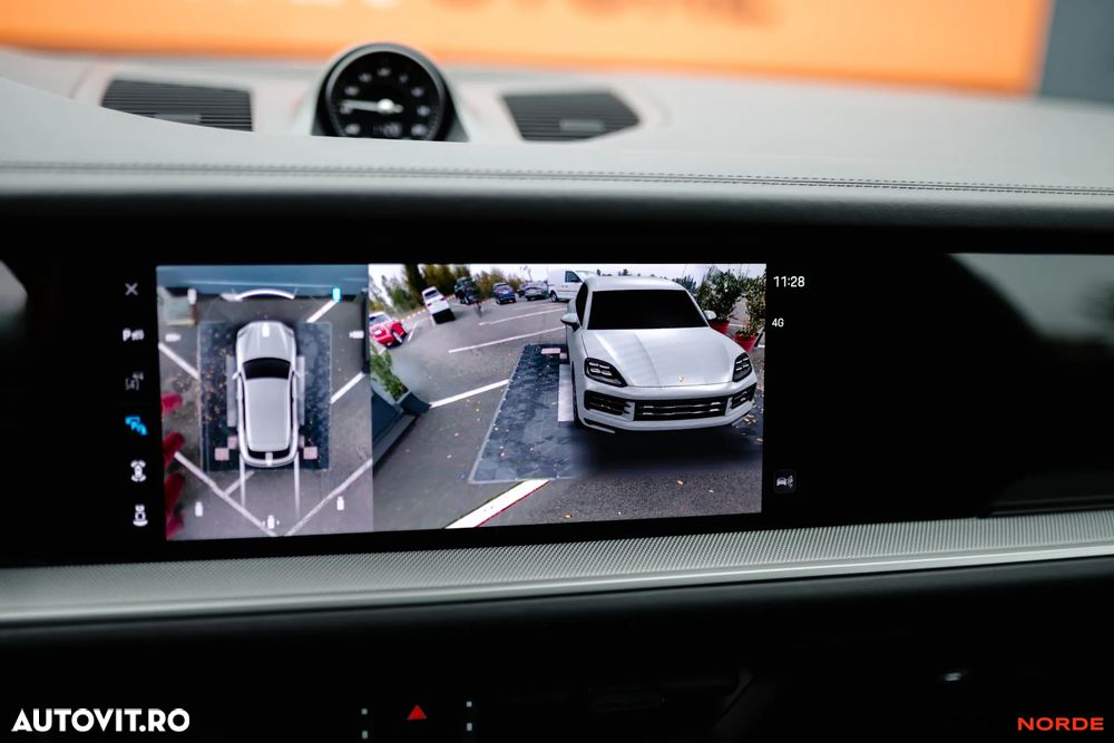 Porsche Cayenne E-Hybrid Tiptronic S - 38