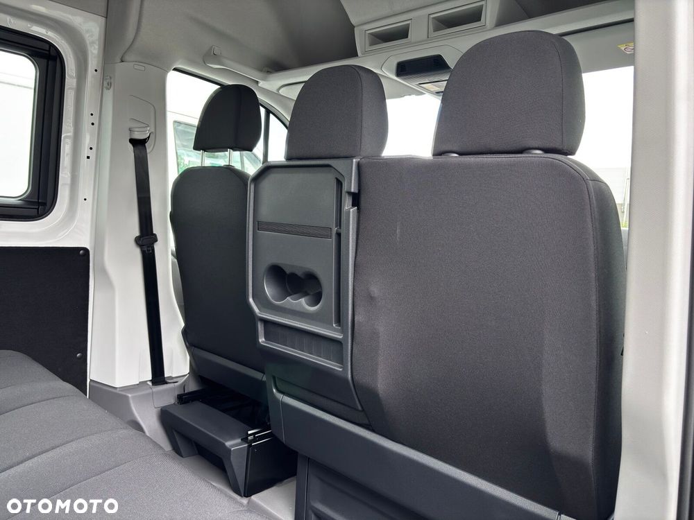 Volkswagen Crafter 2.0 TDI 140 KM L4H3 6-manual 7m - 15