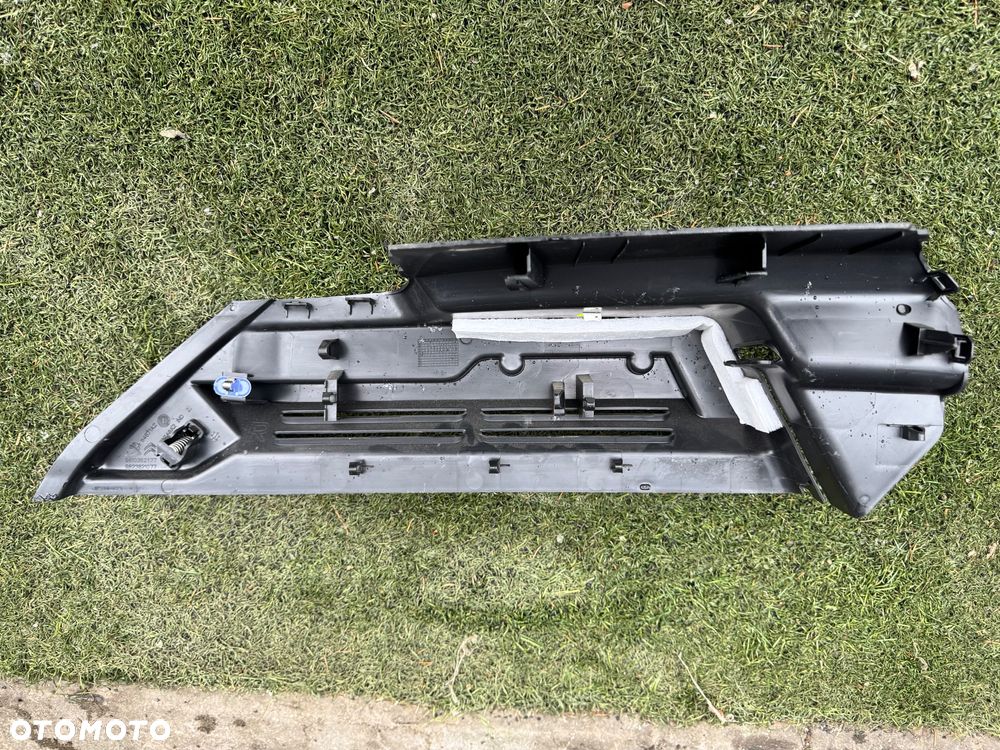 MOCOWANIE PÓŁKI BOCZEK BAGAŻNIKA PRAWY PEUGEOT 3008 II ORG 9810352177 - 2