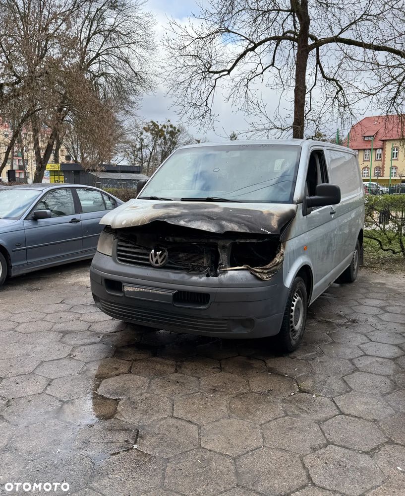 Volkswagen Transporter - 4