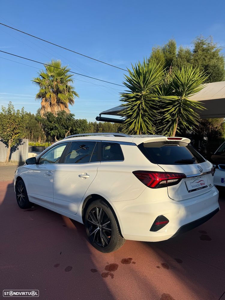 MG MG5 51 kWh Comfort - 12
