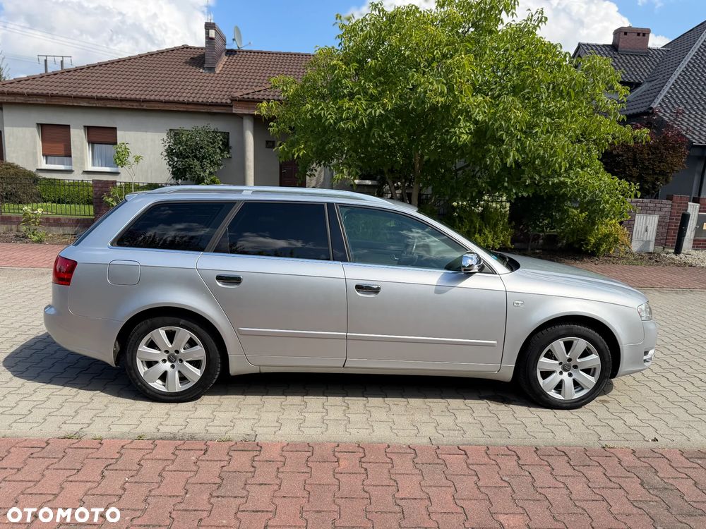 Audi A4 Avant 2.0 TDI - 22