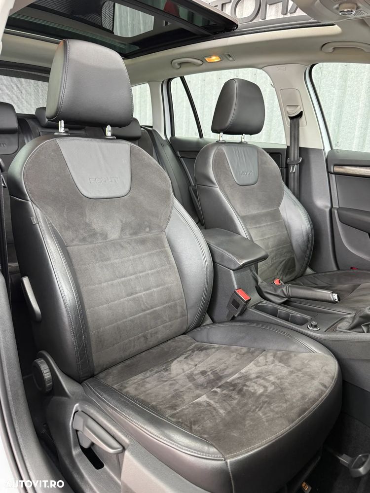 Skoda Octavia Combi 2.0 TDI 4x4 DSG Scout - 7