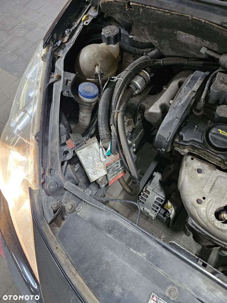 Peugeot 307 - 18