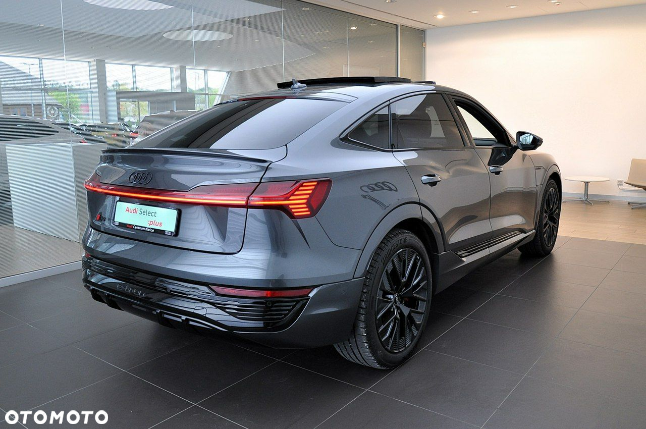 Audi Q8 - 4