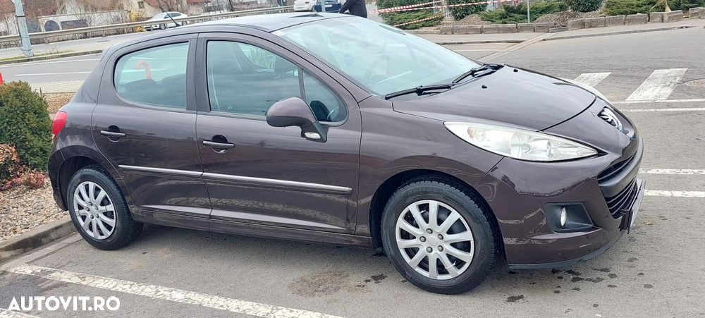 Peugeot 207 1.4 E Active - 4