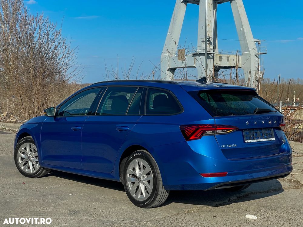 Skoda Octavia 1.5 TSI DSG MHEV Ambition - 3