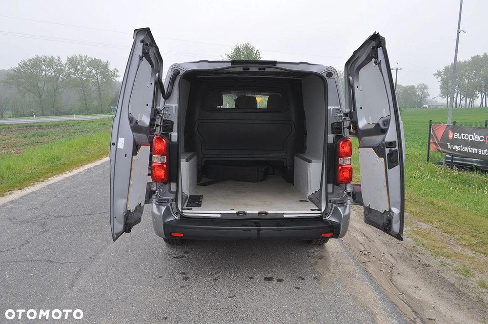 Opel Vivaro - 15