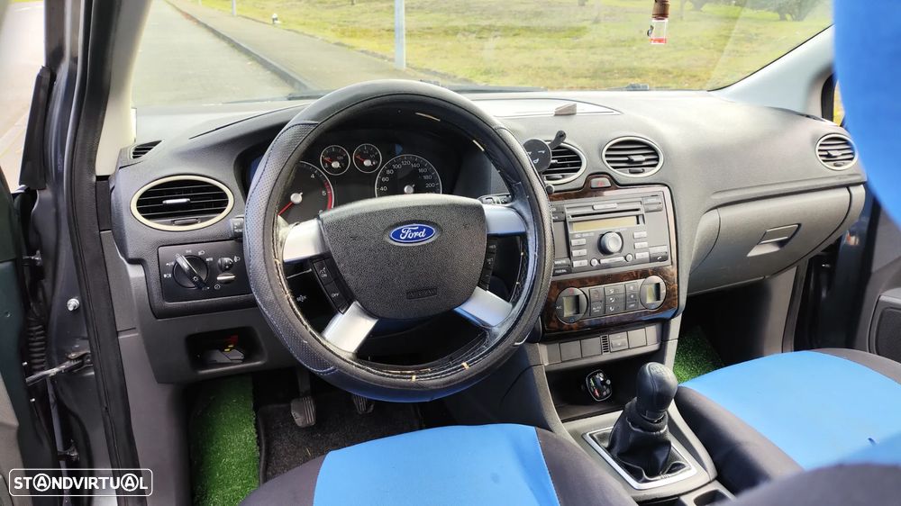 Ford Focus SW 1.6 TDCi Ghia - 21