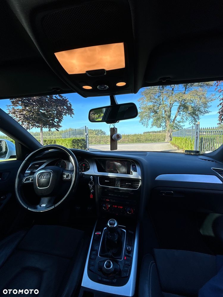 Audi A4 Limousine 2.0 TDI - 8
