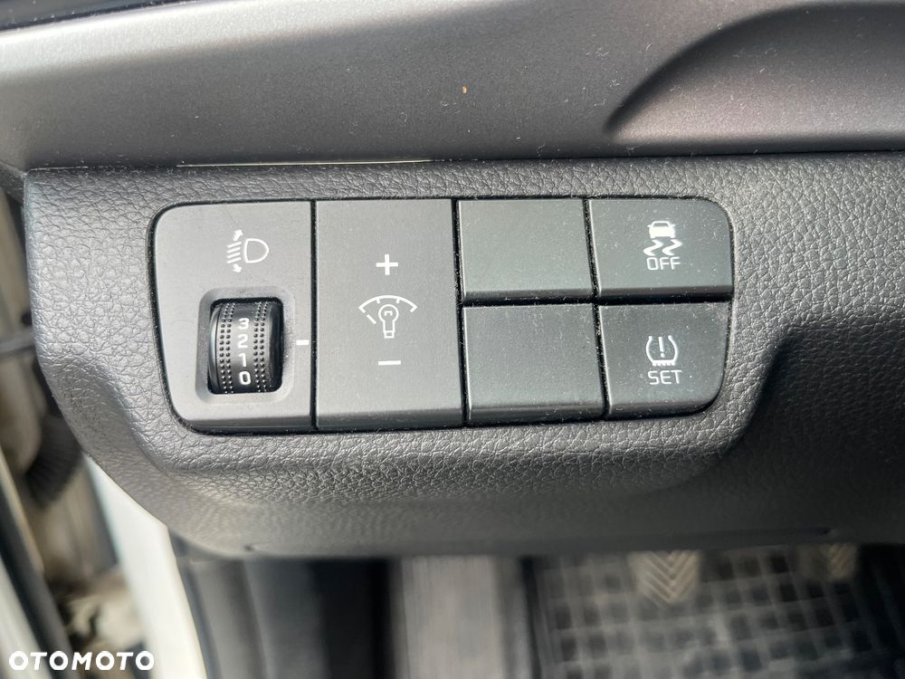 Kia Stonic 1.4 L - 18