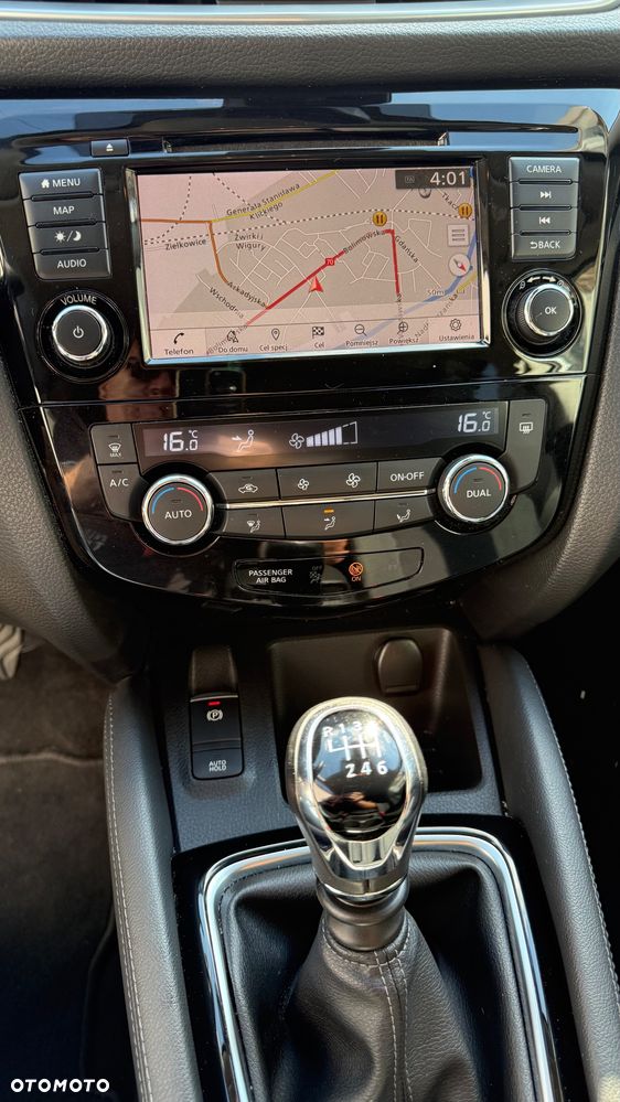 Nissan Qashqai 1.3 DIG-T N-Connecta - 10