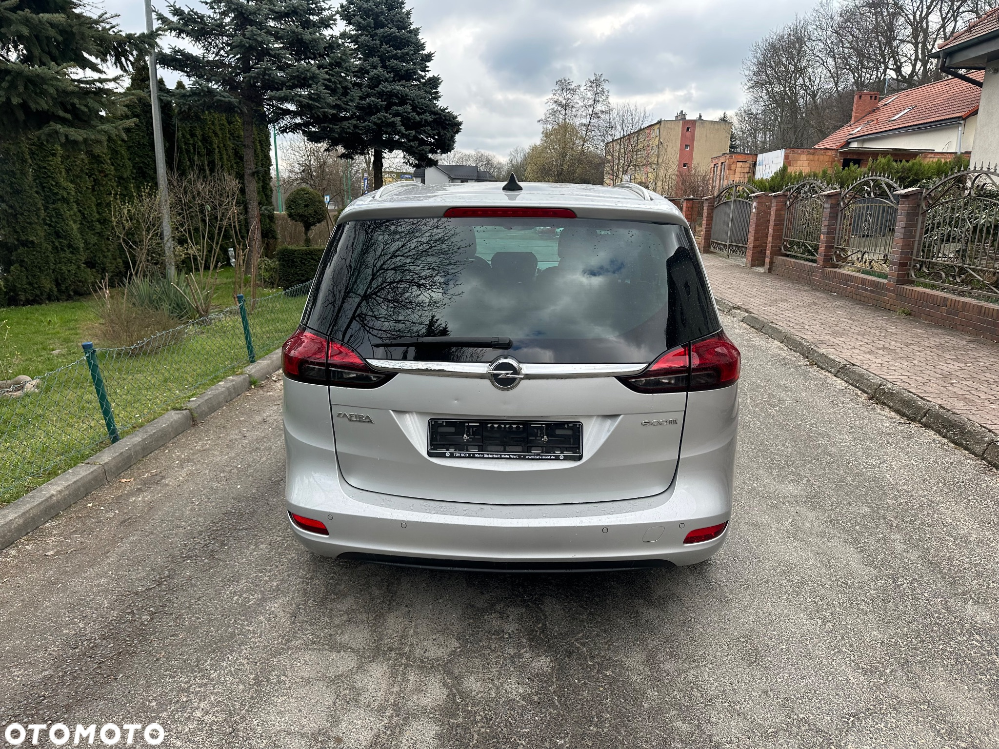 Opel Zafira - 11