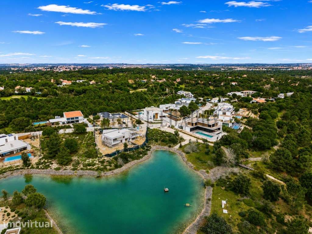 Moradia T6 com piscina aquecida na Quinta do Peru - Grande imagem: 3/59