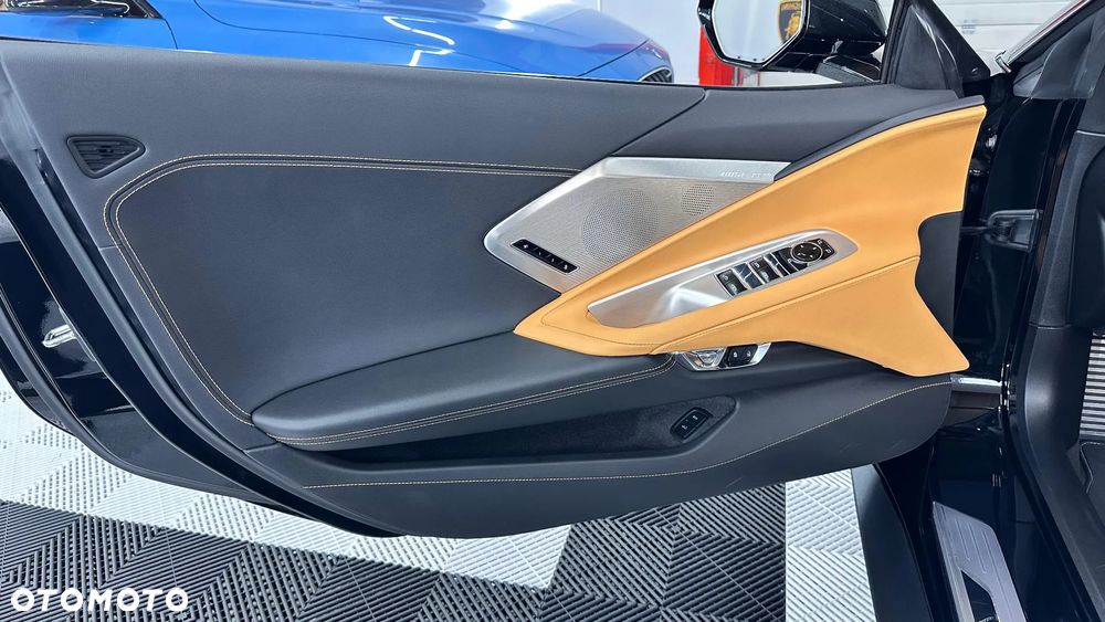 Chevrolet Corvette Stingray 2LT 6.2 V8 Cabrio Automatik - 22