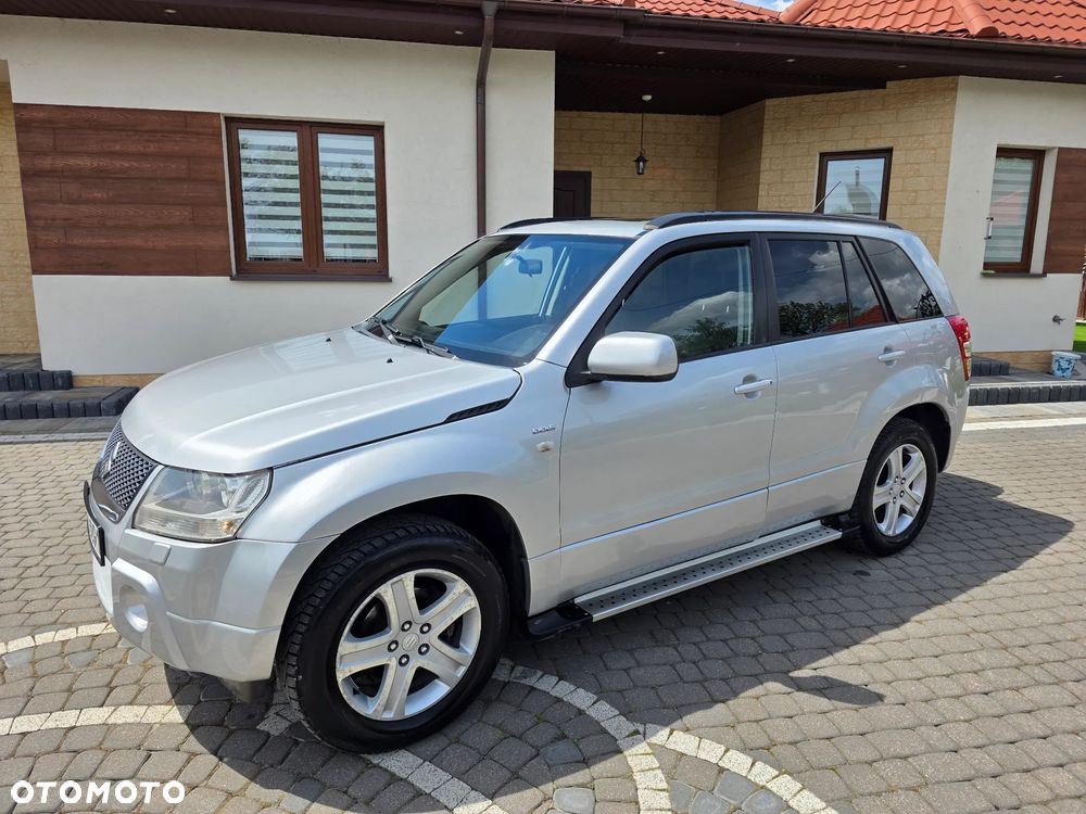 Suzuki Grand Vitara 1.9 DDiS - 24