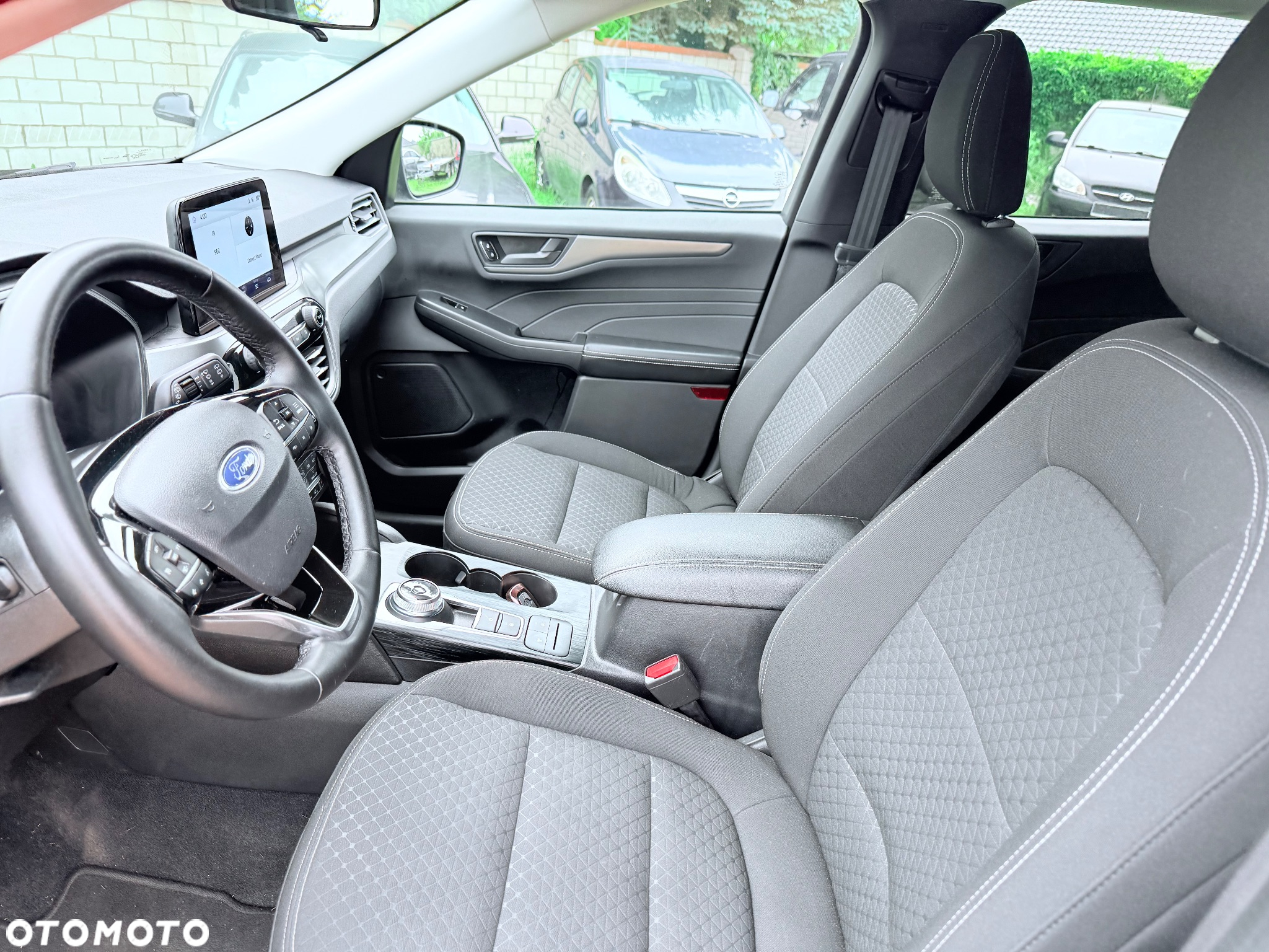 Ford Kuga - 34