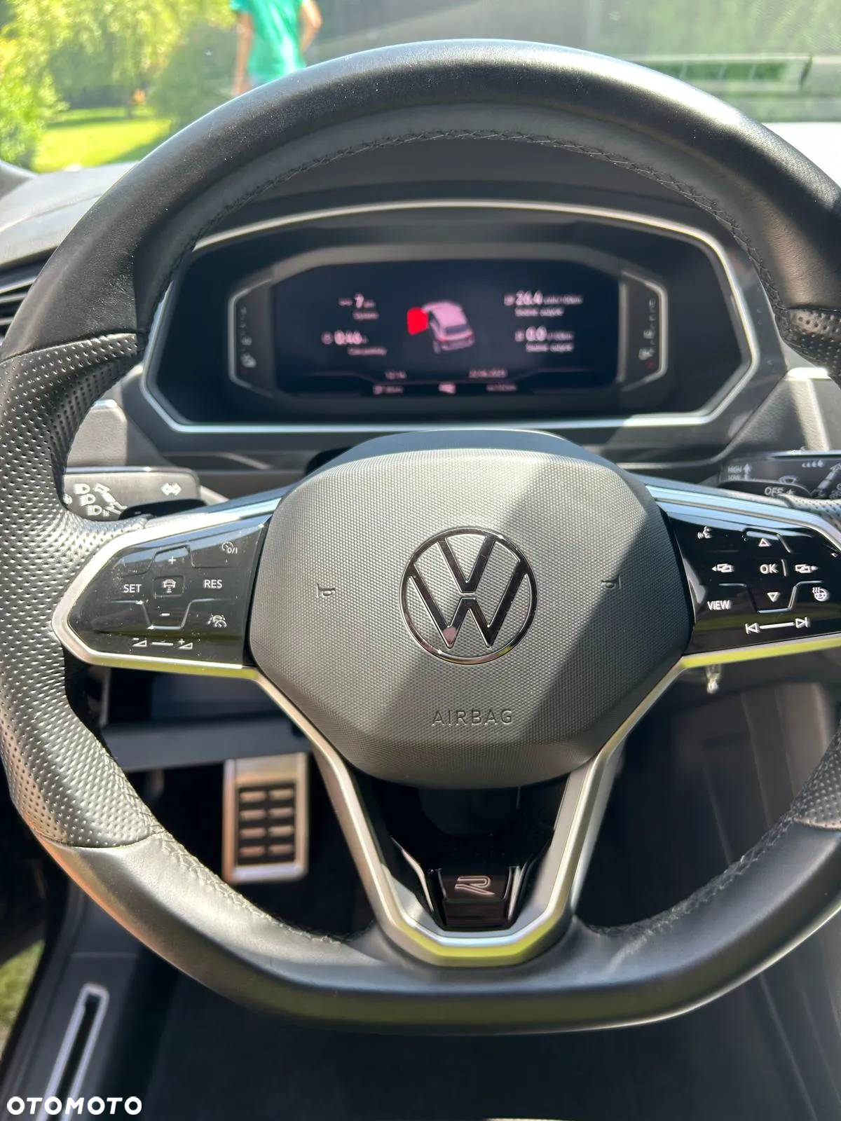 Volkswagen Tiguan - 36