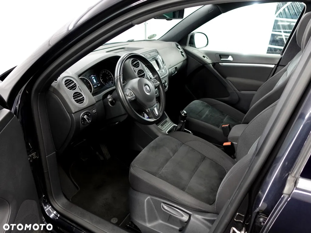 Volkswagen Tiguan 2.0 TDI Perfectline R-Style - 10