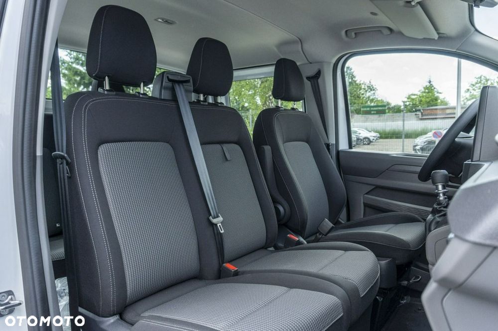 Volkswagen Transporter - 16