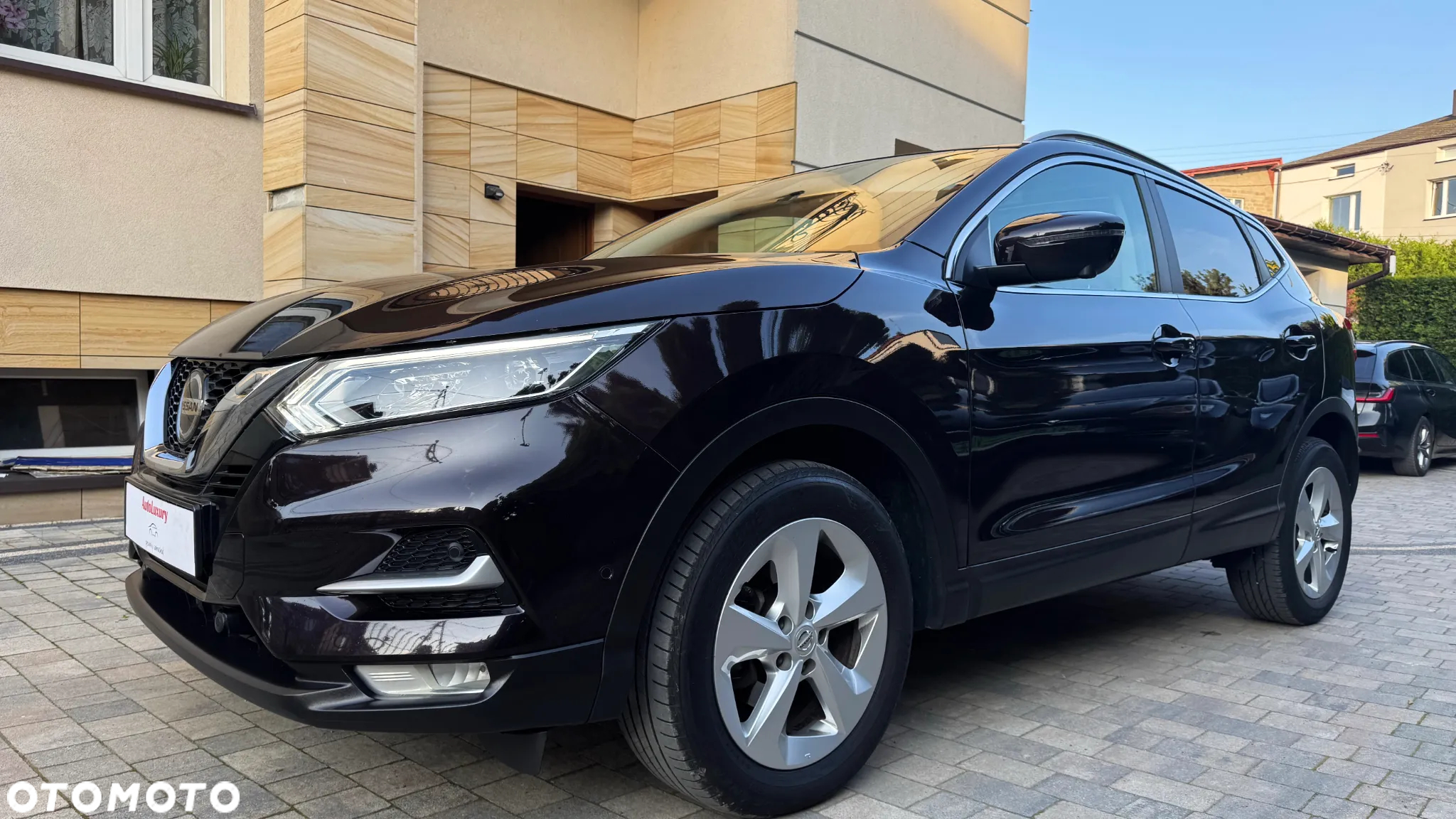 Nissan Qashqai 1.3 DIG-T MHEV Xtronic N-Design - 4