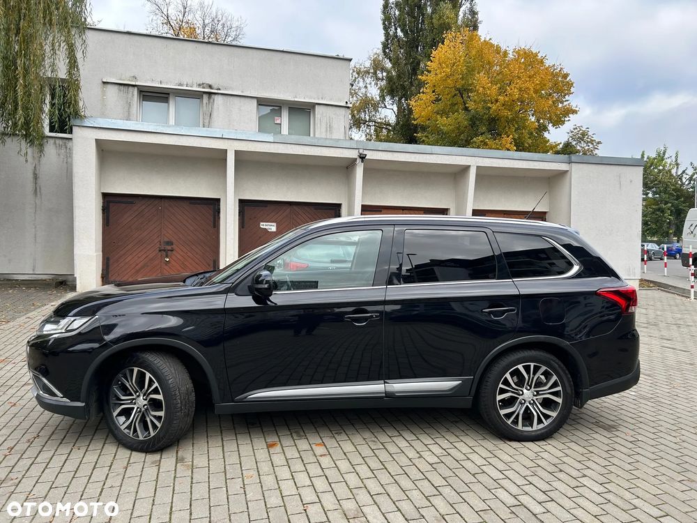 Mitsubishi Outlander - 6