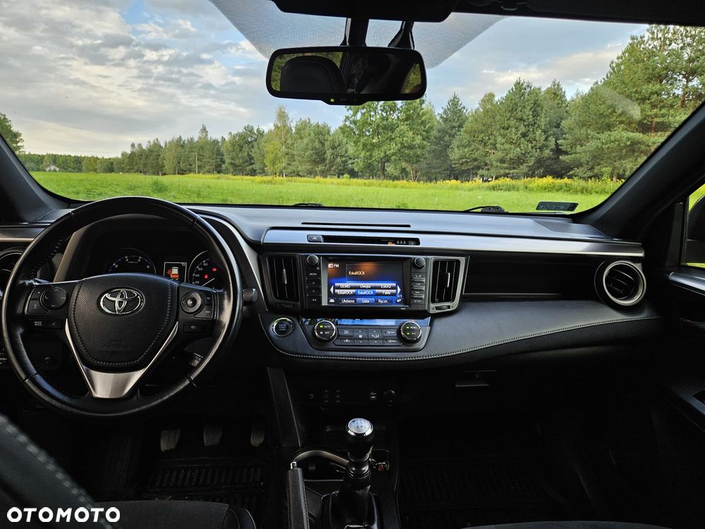 Toyota RAV4 2.0 D-4D Sprint 4x2 - 5