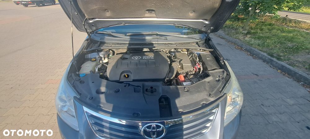 Toyota Avensis 1.8 Luna - 3