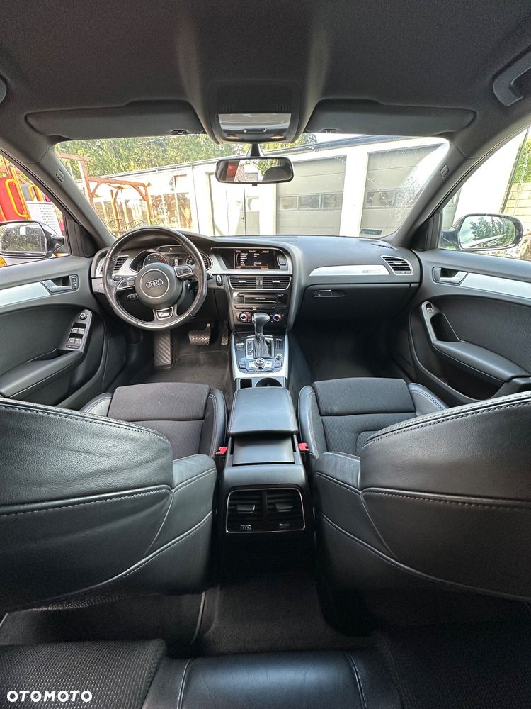 Audi A4 Avant 2.0 TDI DPF quattro S tronic S line Sportpaket - 7