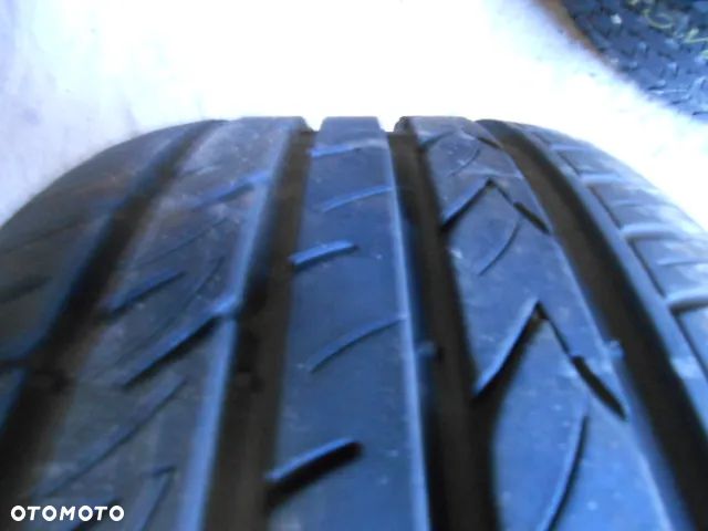 OPONA POJEDYNKA 225/55R18 GISLAVED ULTRA SPEED 2 XL DOT 0720 7.3MM - 2