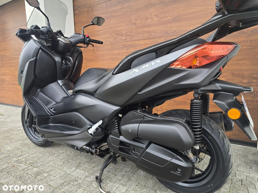 Yamaha X-max - 20
