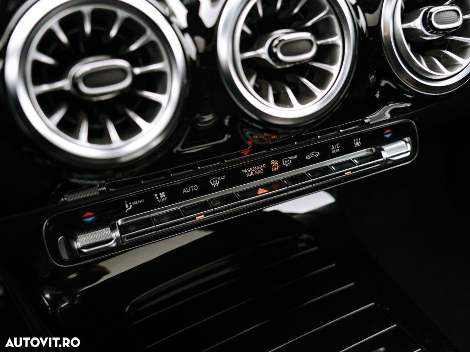 Mercedes-Benz A 250 - 31