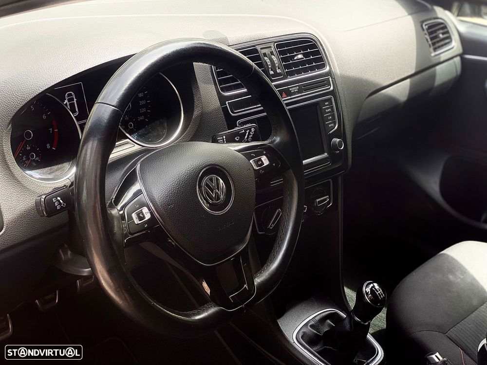VW Polo 1.0 (Blue Motion ) Comfortline - 14