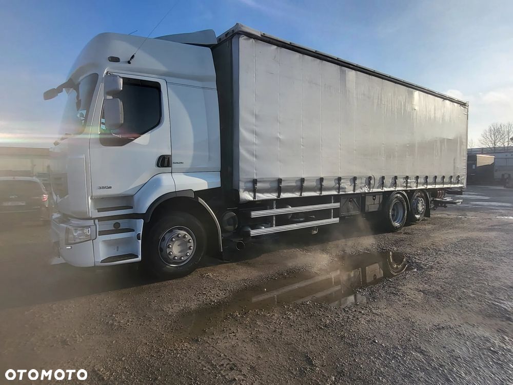 Renault Premium - 2