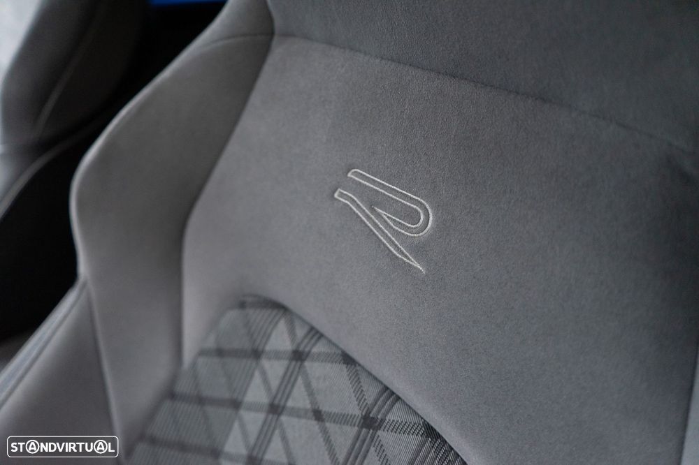 VW Golf Variant 2.0 TDi R-Line DSG - 30