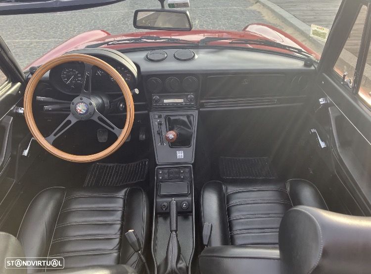 Alfa Romeo Spider 1.6 - 7