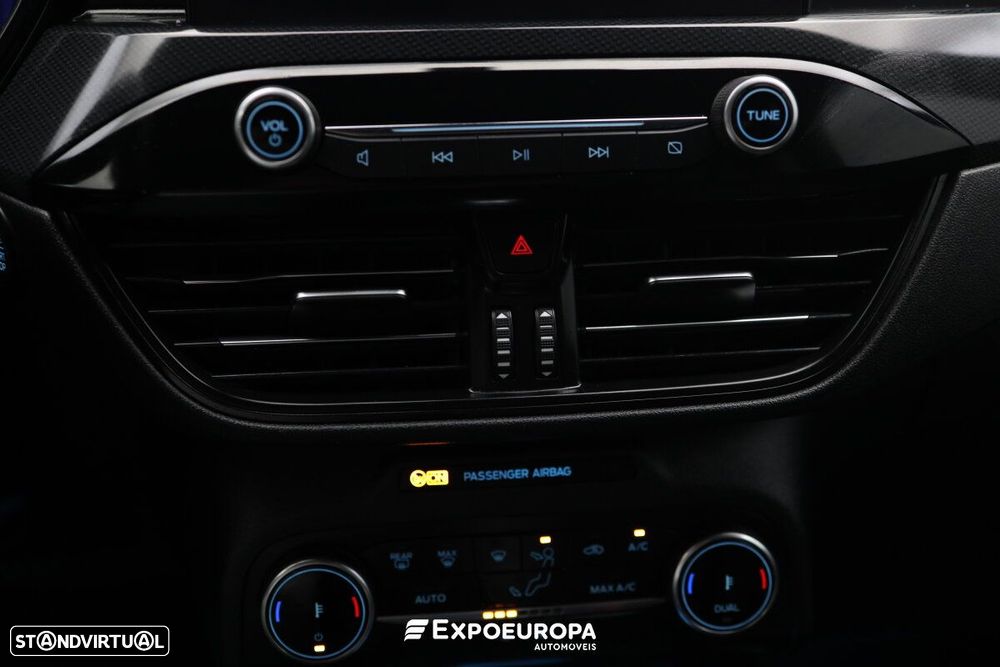 Ford Kuga 1.5 EcoBoost ST-Line Design - 24