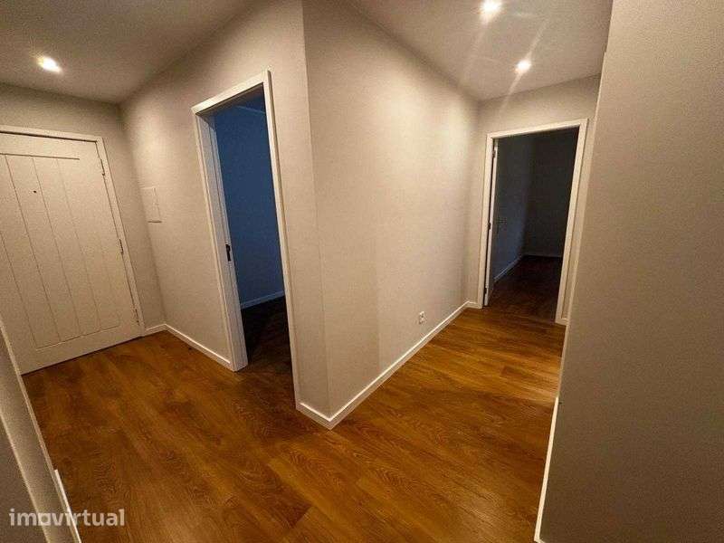Apartamento T2 – Pronto a habitar - Grande imagem: 4/12