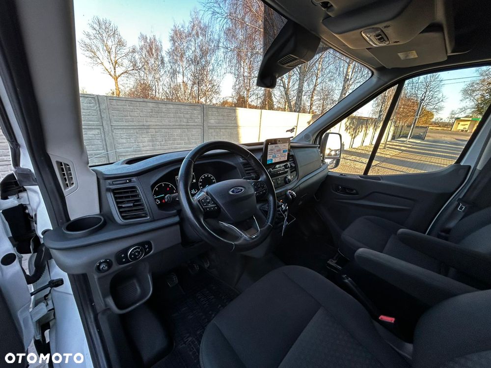 Ford Transit - 9