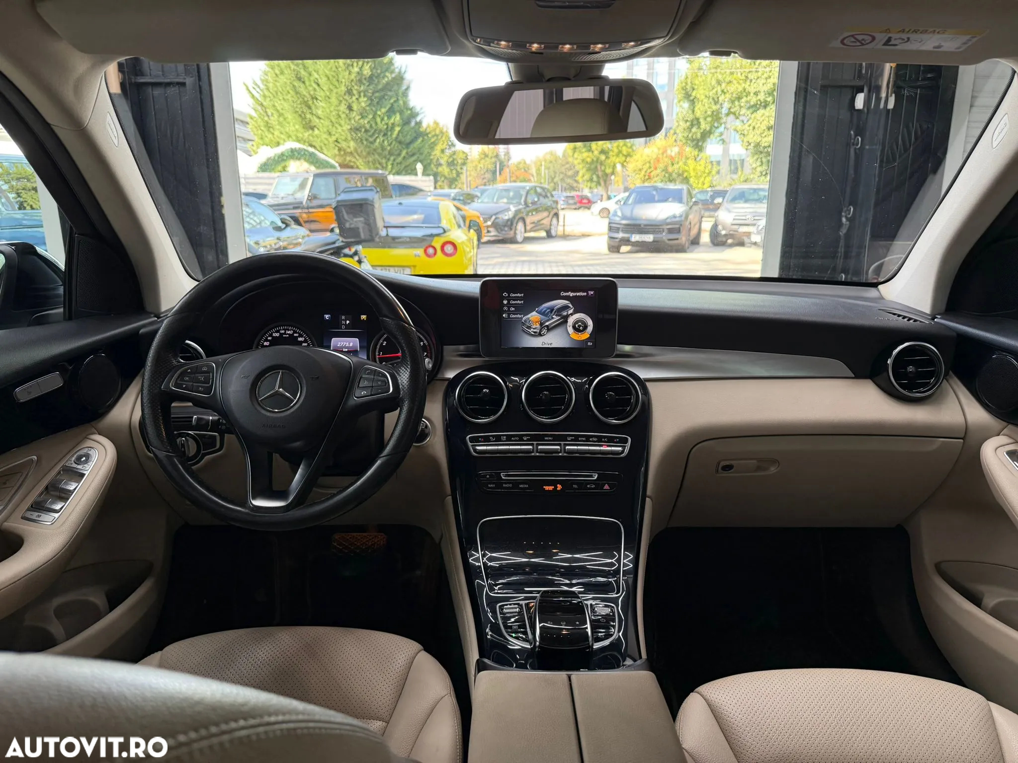 Mercedes-Benz GLC 250 4MATIC - 18