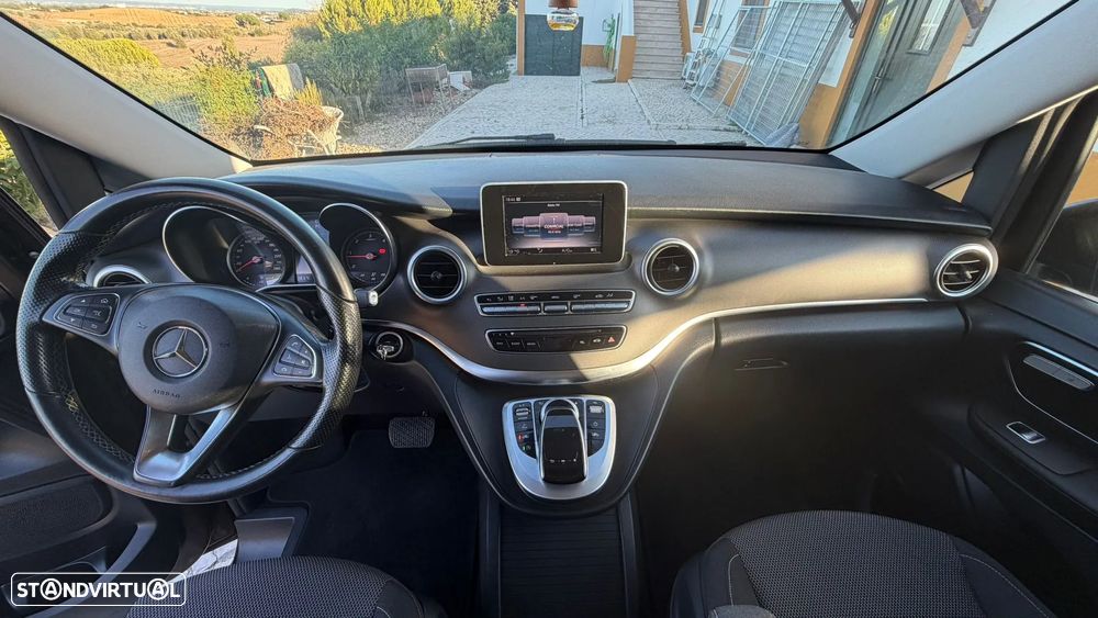 Mercedes-Benz V 220 d Longo Avantgarde Aut. - 19