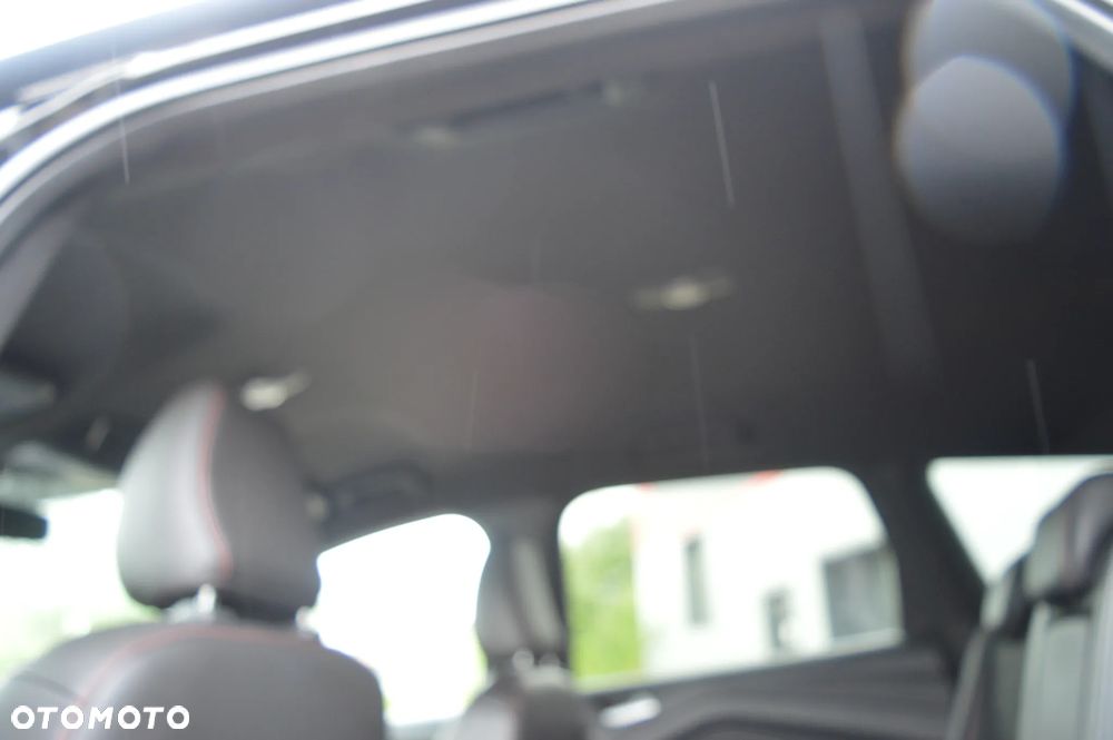 Ford Kuga 1.5 EcoBoost 2x4 ST-Line - 15