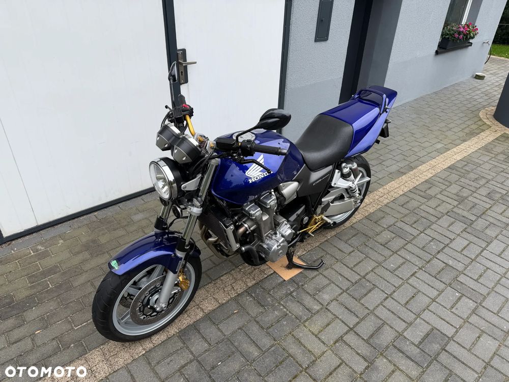 Honda CB - 18