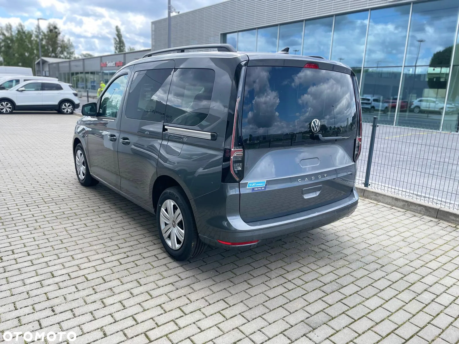 Volkswagen Caddy 2.0 TDI - 14
