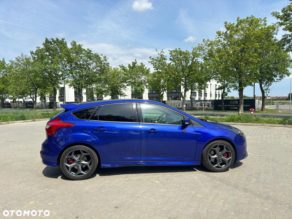 Ford Focus 2.0 EcoBoost ST - 7