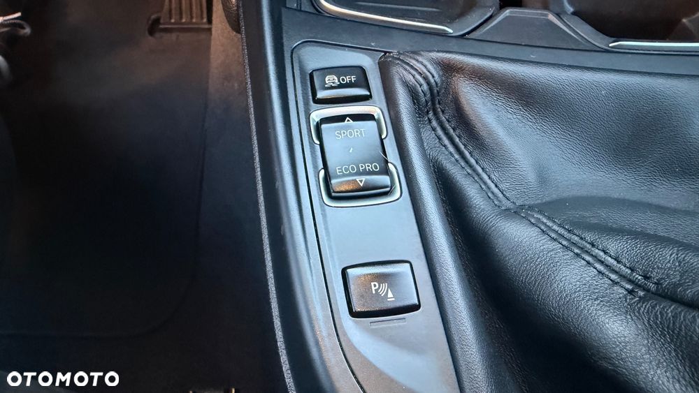 BMW Seria 1 120d - 12