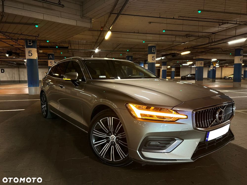 Volvo V60 D3 Inscription - 1