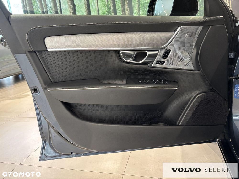 Volvo S90 - 16