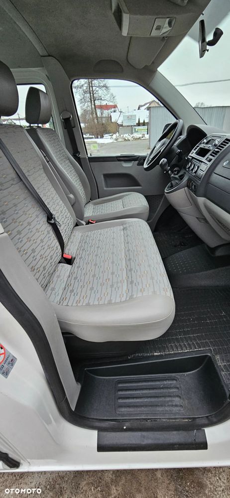 Volkswagen Transporter - 14